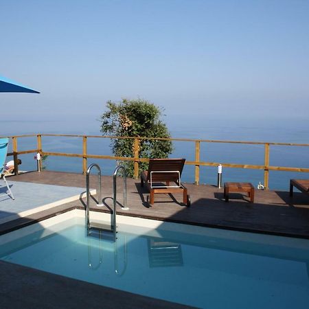 Villa Alice Santo Stefano di Camastra Exterior photo