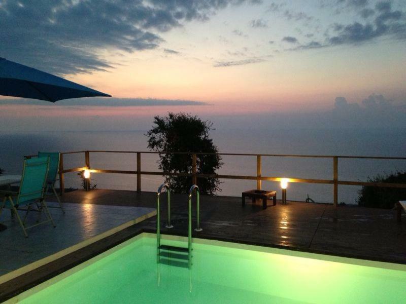 Villa Alice Santo Stefano di Camastra Exterior photo